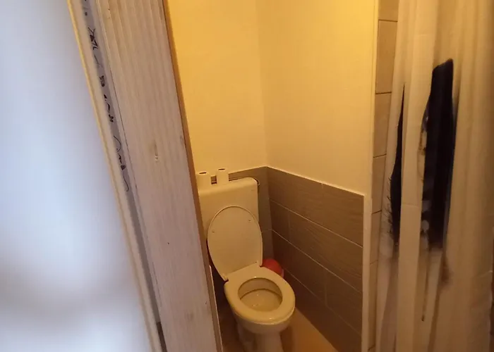 Tudek Apartment Vir