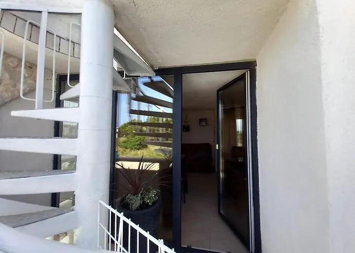 Tudek Apartment Vir